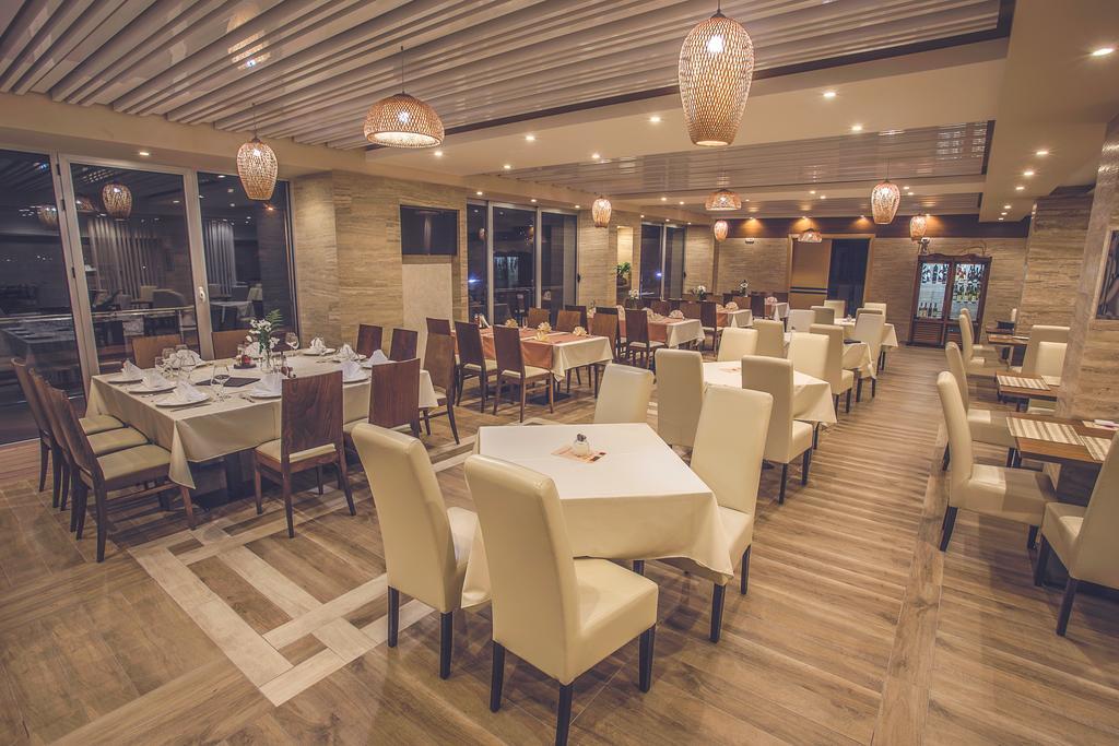 Hotel Franca Бар Экстерьер фото